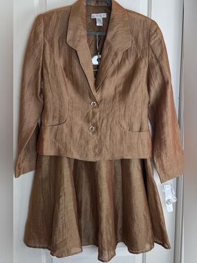 Zoey NWT Linen Blend 2 Piece Skirt Suit Size 10 Bronze Brown